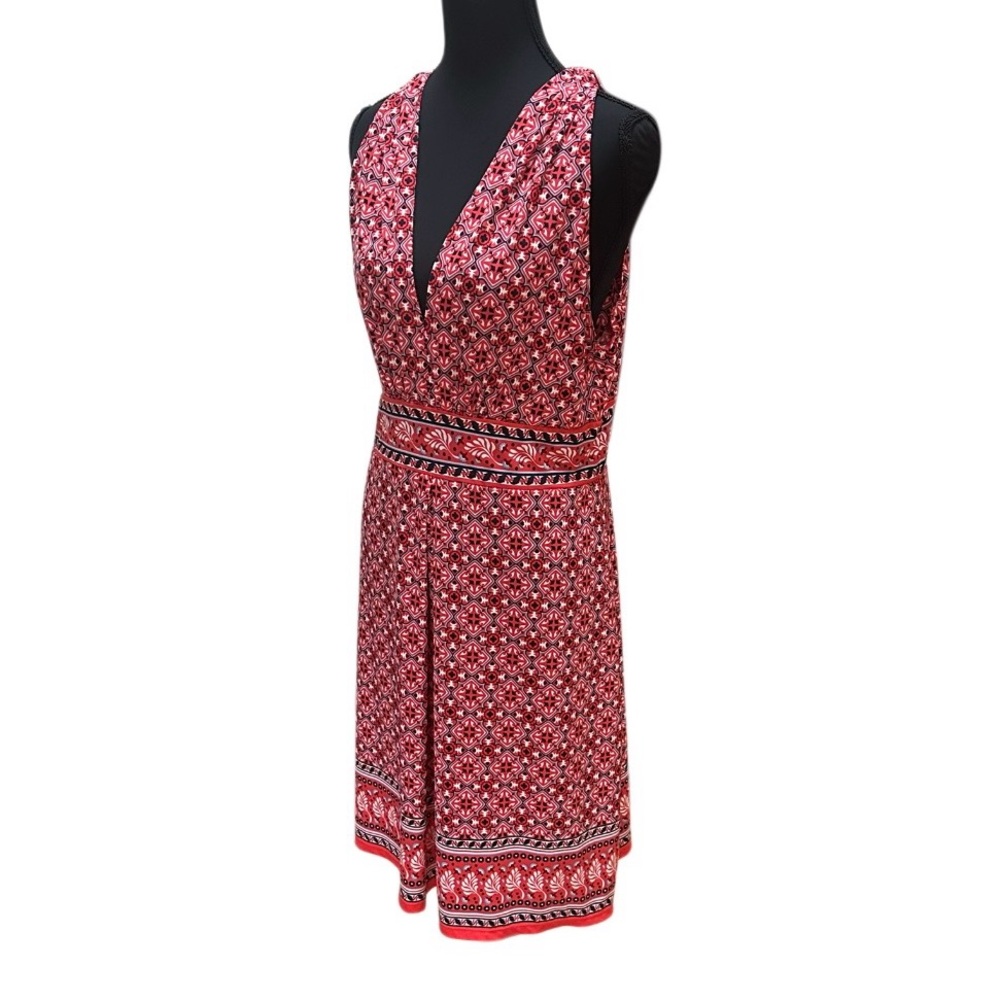 Max Studio Summer Dress Sleeveless Flattering Size L in EUC